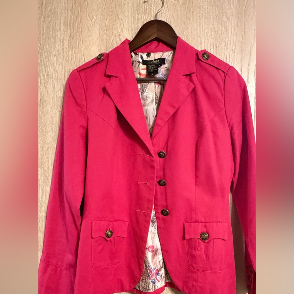 Twiggy London Women's Pink Blazer